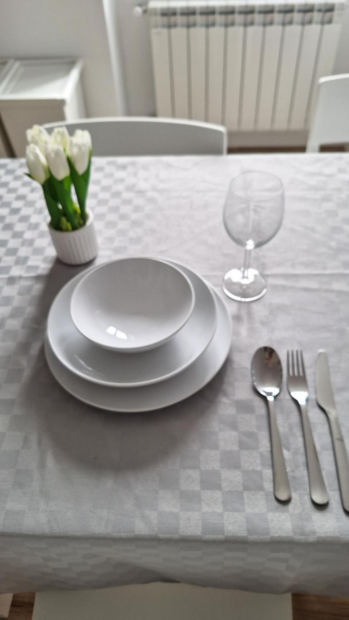Casa Vacanze Mami Appartement Triëst Buitenkant foto